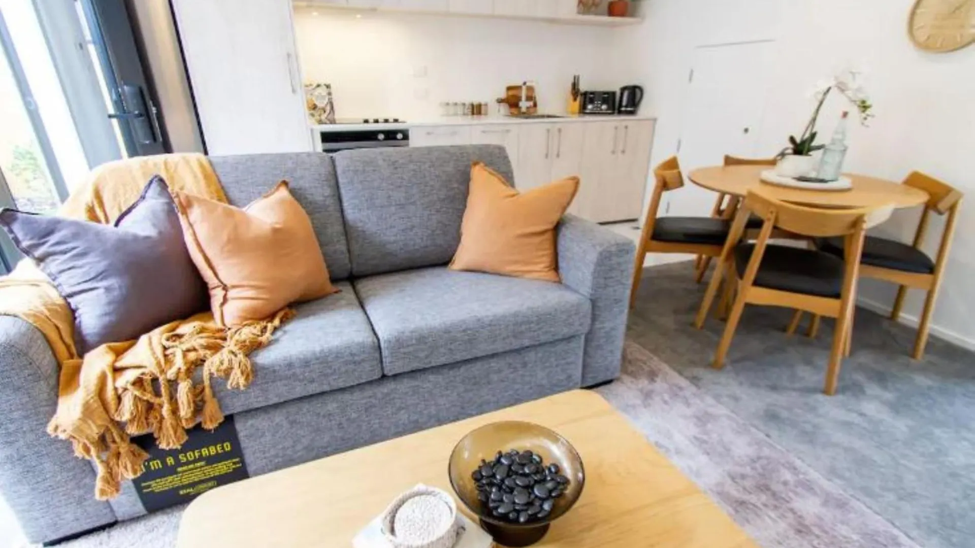 Christchurch Entertainment Hub 2 Bed 2 Bath W Carpark